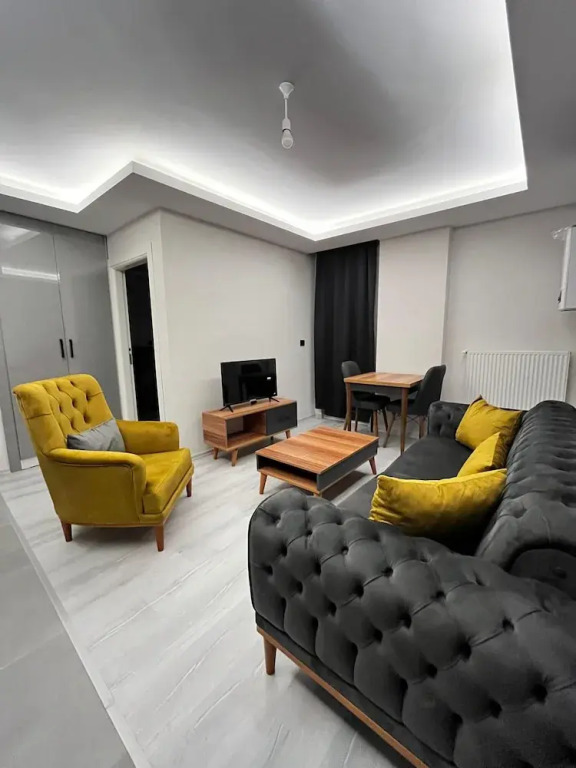Lighthouse Suite