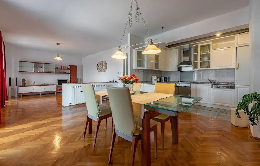 Stunning Apartment in Zadar With 2 Bedrooms, Wifi and Outdoor Swimming Pool