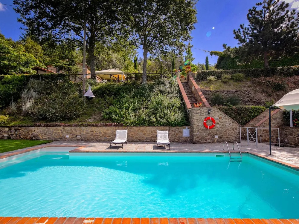 Holiday Home in Cortona With Pool & Garden
