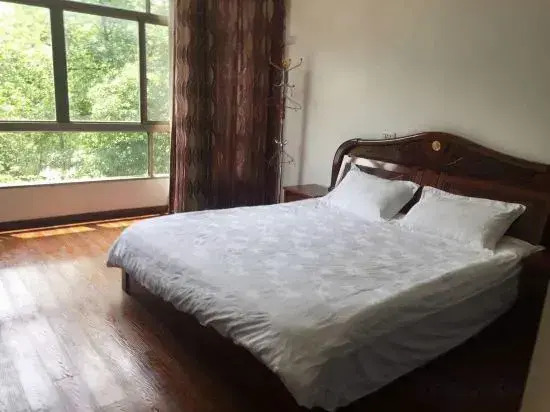 Family's House