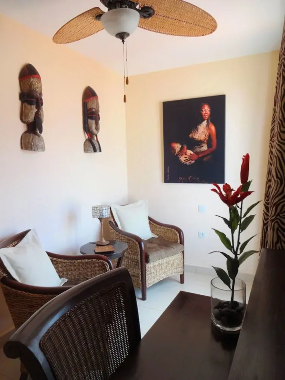 Evita Beach Suites Exclusivas