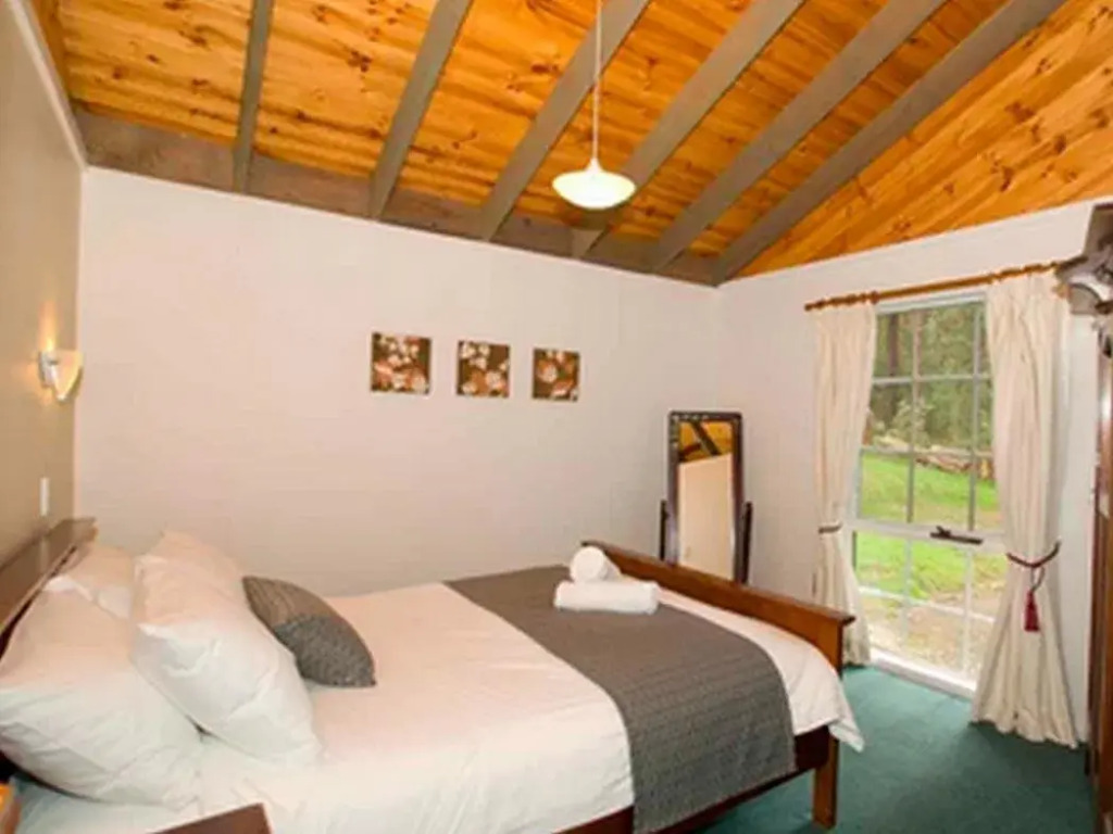 Hill n Dale Farm Cottages