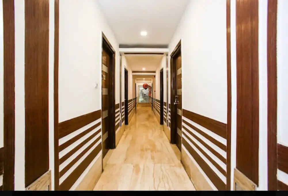 West Yard Hotels