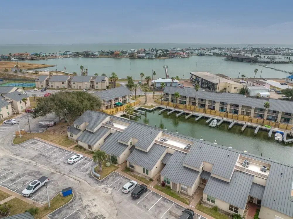 Fishermans Friend! - Coastal Condo - Views Await!