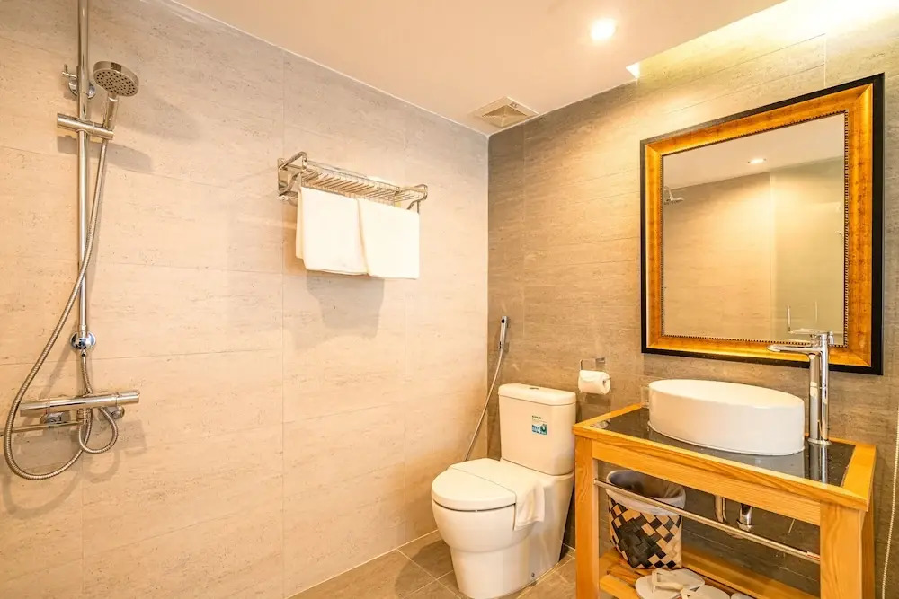 S79 Bamboo Hotel 581 Su Van Hanh Street