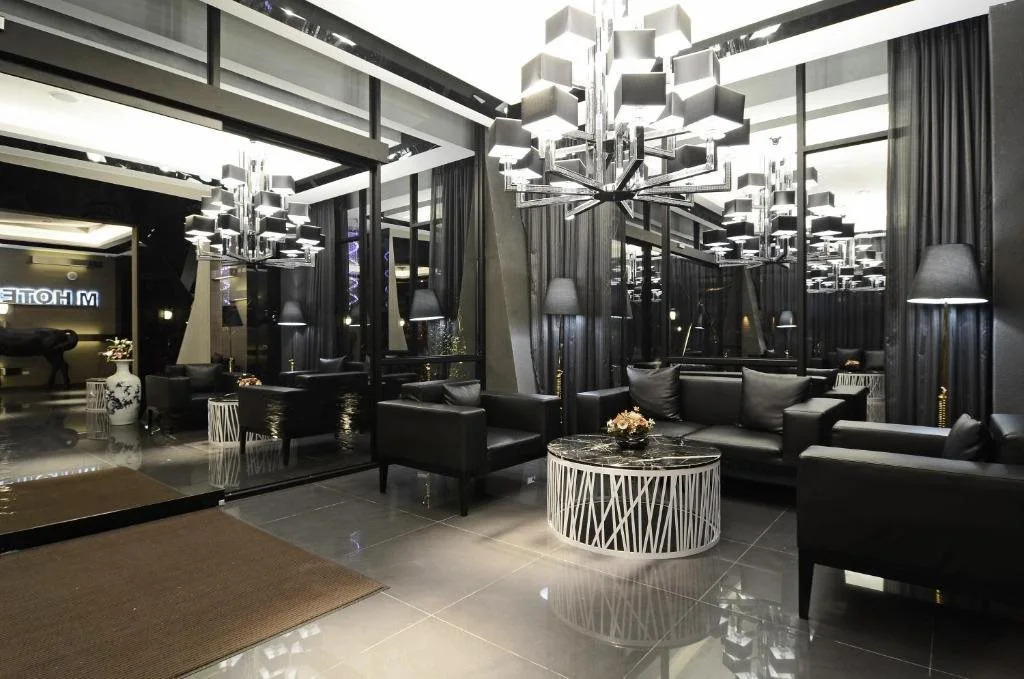 M hotel
