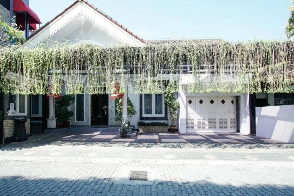 Just 11 Boutique Syariah Mitra RedDoorz near UGM Yogyakarta
