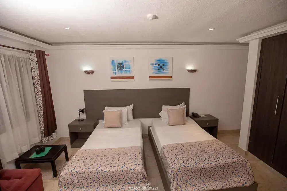 ROYAL BASIN RESORT