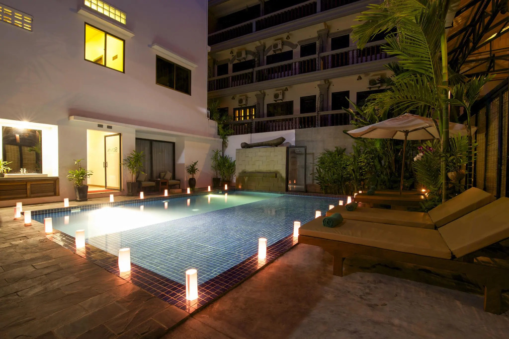 Chhouy Vathna Angkor Boutique