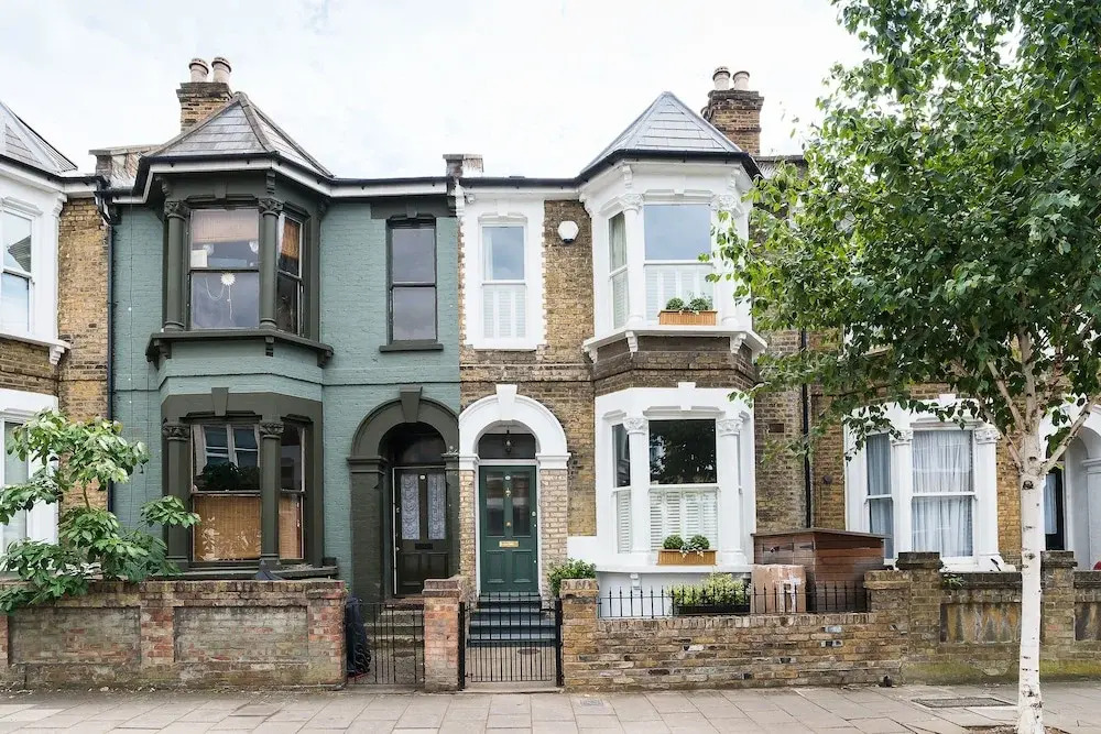 Gorgeous 2BR family home in East London