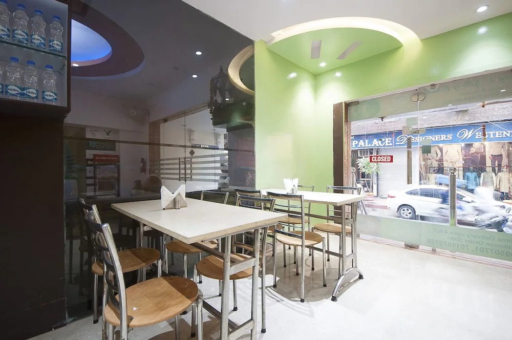Hotel Asko International