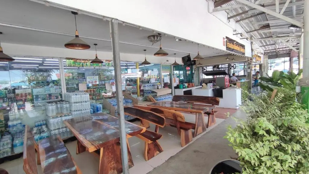 Pa Chalermchai Guesthouse