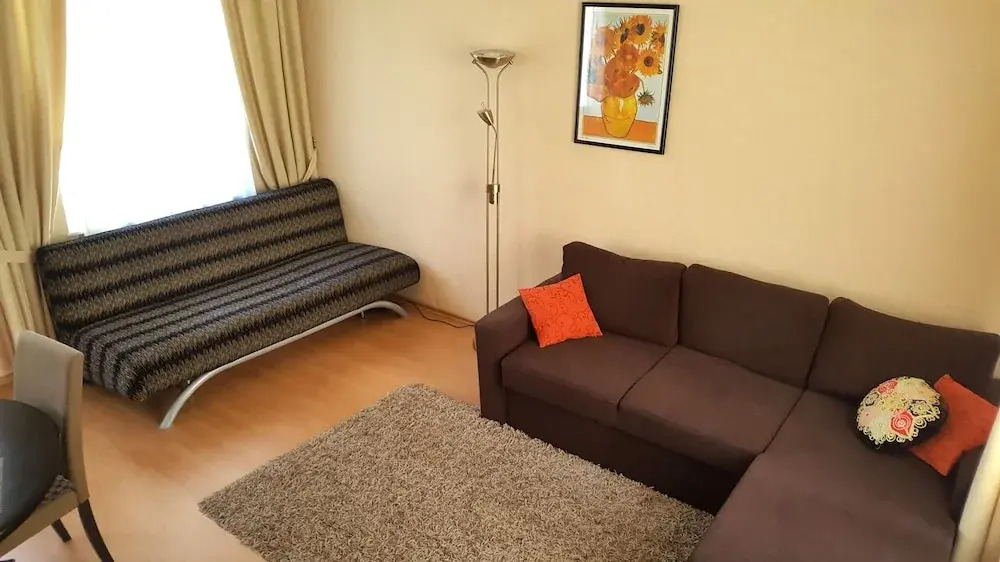 Apartment Stikliai