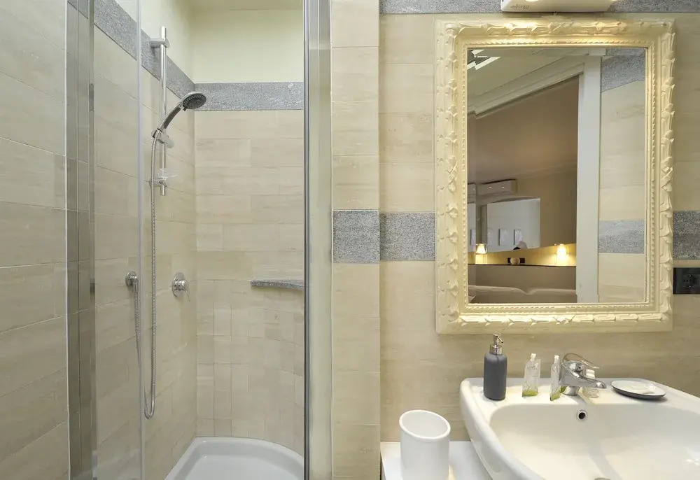 At Home Heart of Milan - Design Duomo Apartment