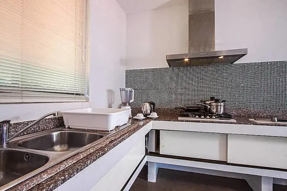 Ban Talay Khaw O12 - 4 Bedrooms