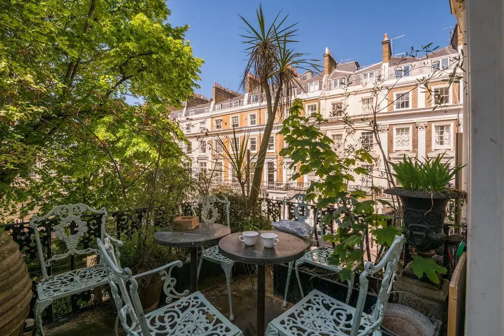 Stunning Paddington Home by Hyde Park