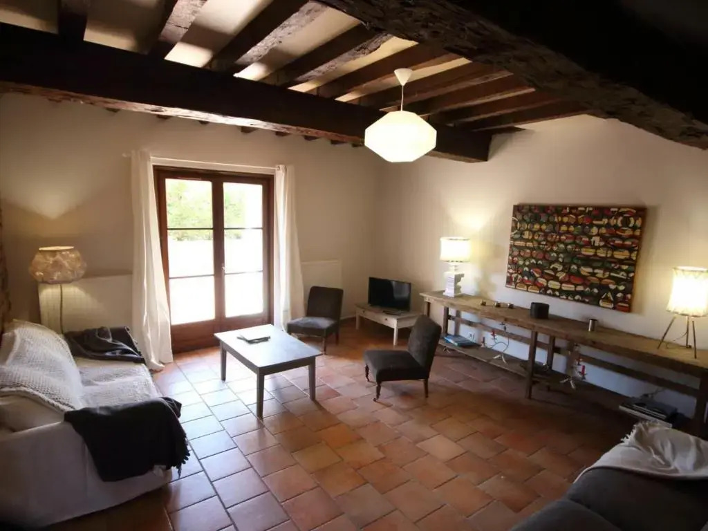 Gîte spacieux de charme à proximité de St Haon le Vieux - FR-1-496-156