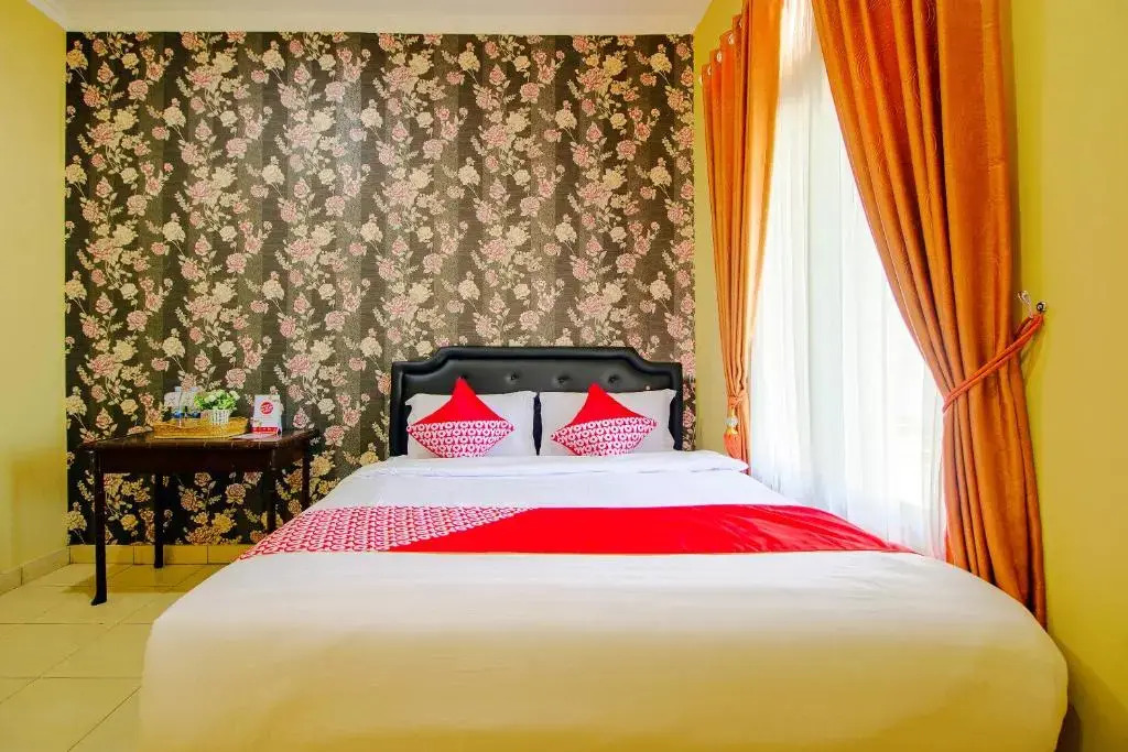 RedDoorz at Paris Ocean