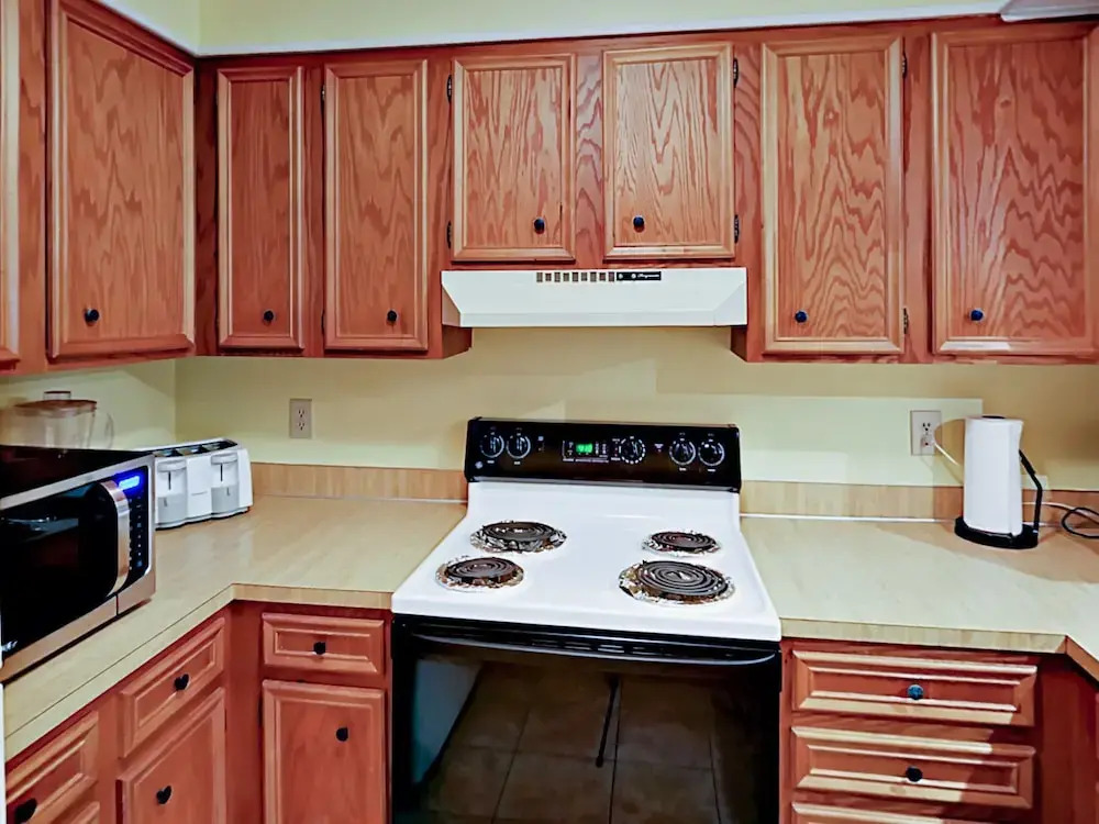 9580 Shore Drive Condo Unit 107