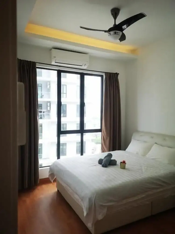 YOYO Homestay