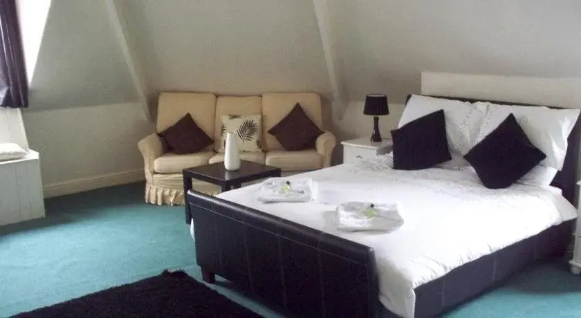 Dalesway Hotel