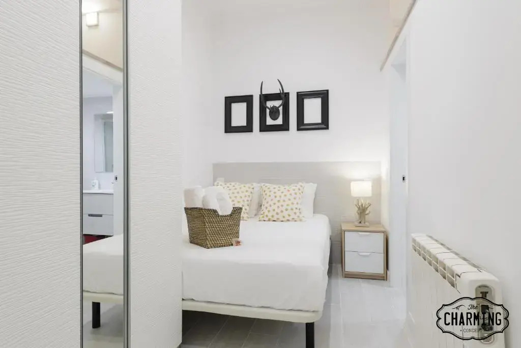 Charming Circo Price