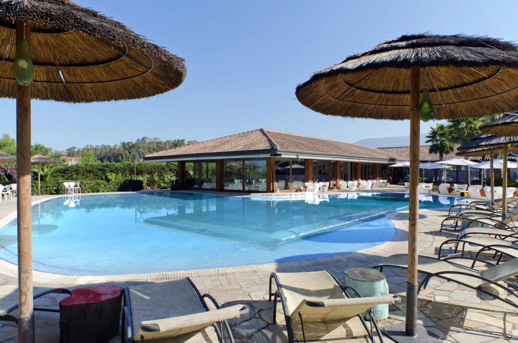 Heracles Village Hotel
