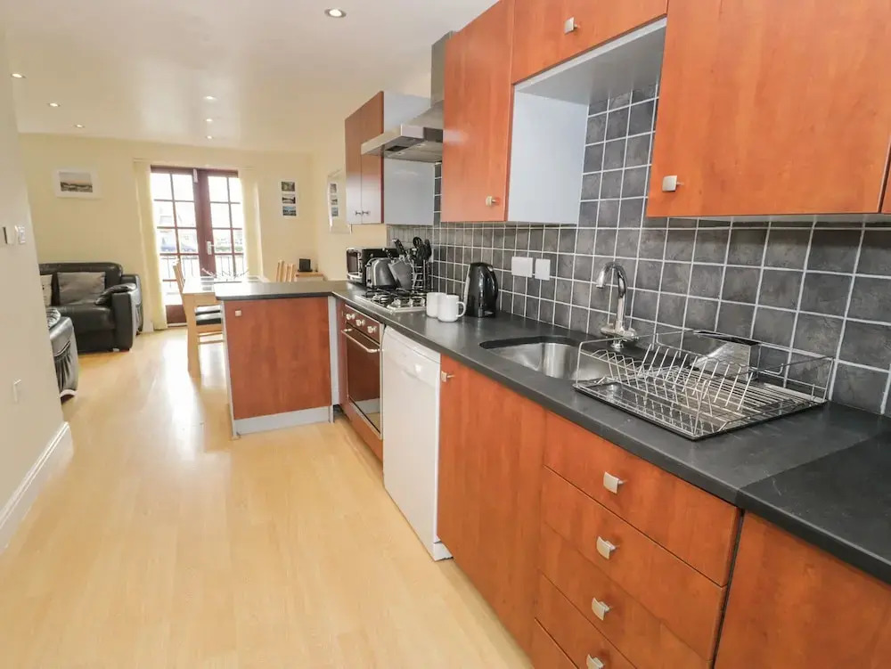 Whistle Stop Apartment