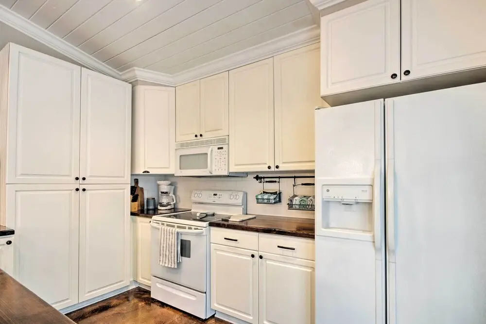 Chic Sarasota Cottage: Near Beaches & Downtown!