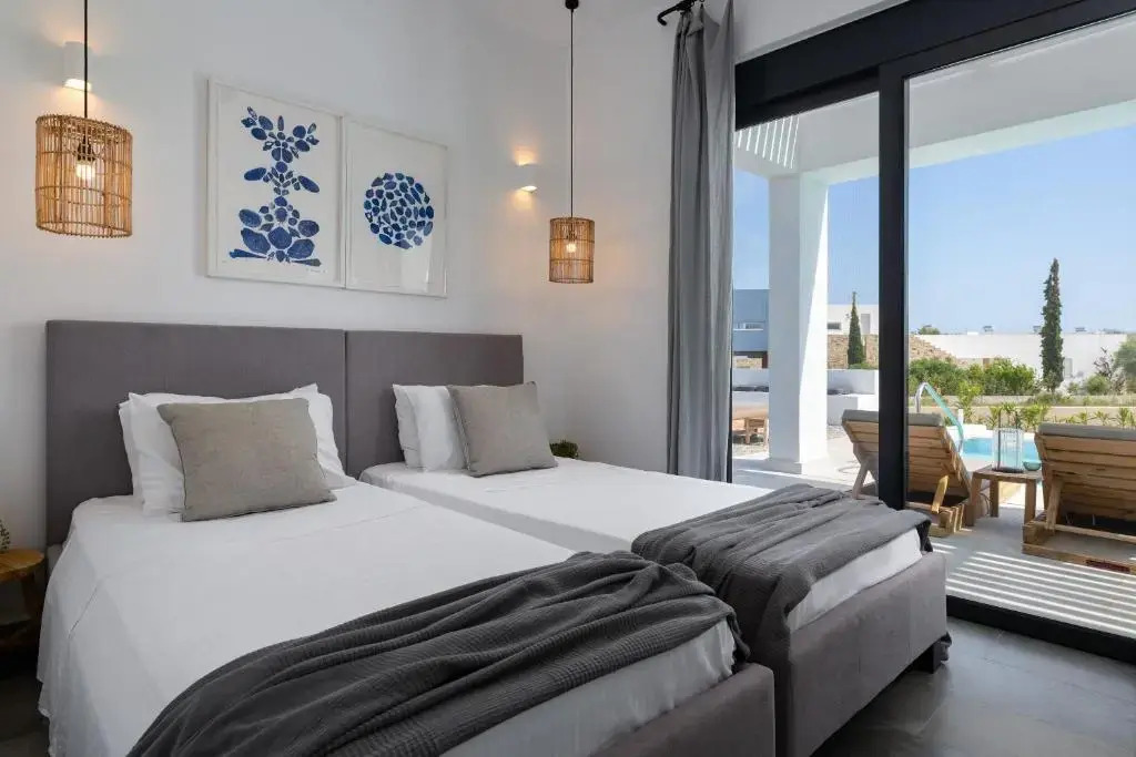 Seastar Villa Large Pool & Jacuzzi Retreat