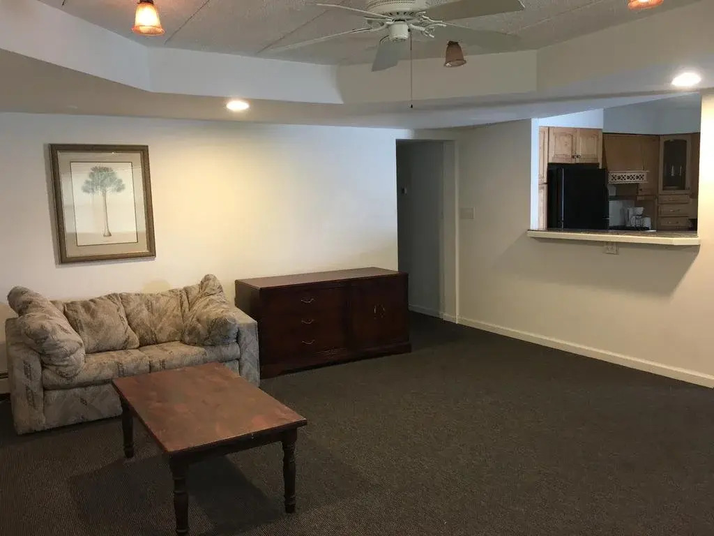 Surf 16 Motel