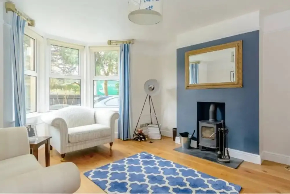 Perfect Bath Home With Parking