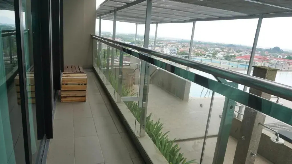 Bernard Holiday Home 2 @ Boulevard Imperial Suite Kuching