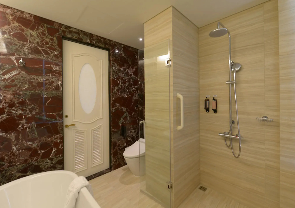 Golden Tulip RS Boutique Hotel-Tainan