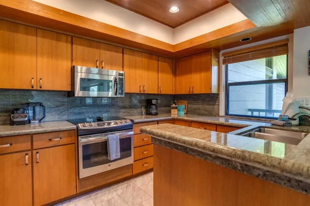 K B M Resorts- Krv-724 Large 1bdrm With 180-degree Ocean Views Perfect for Whale Watching!