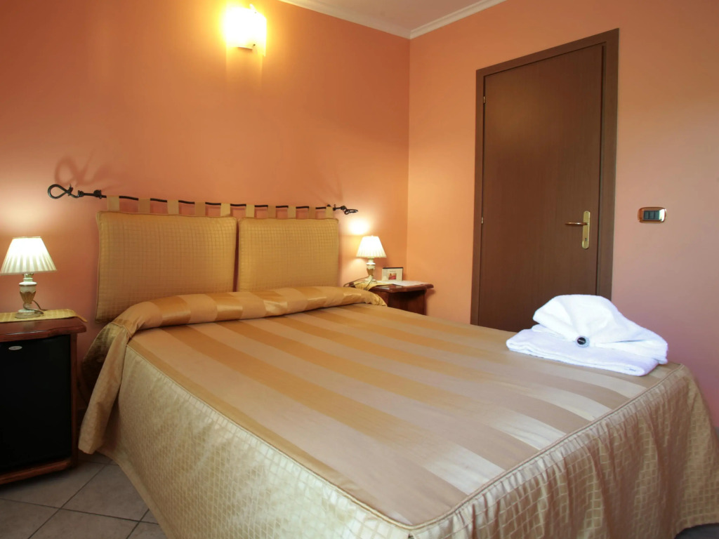 Airport Hotel