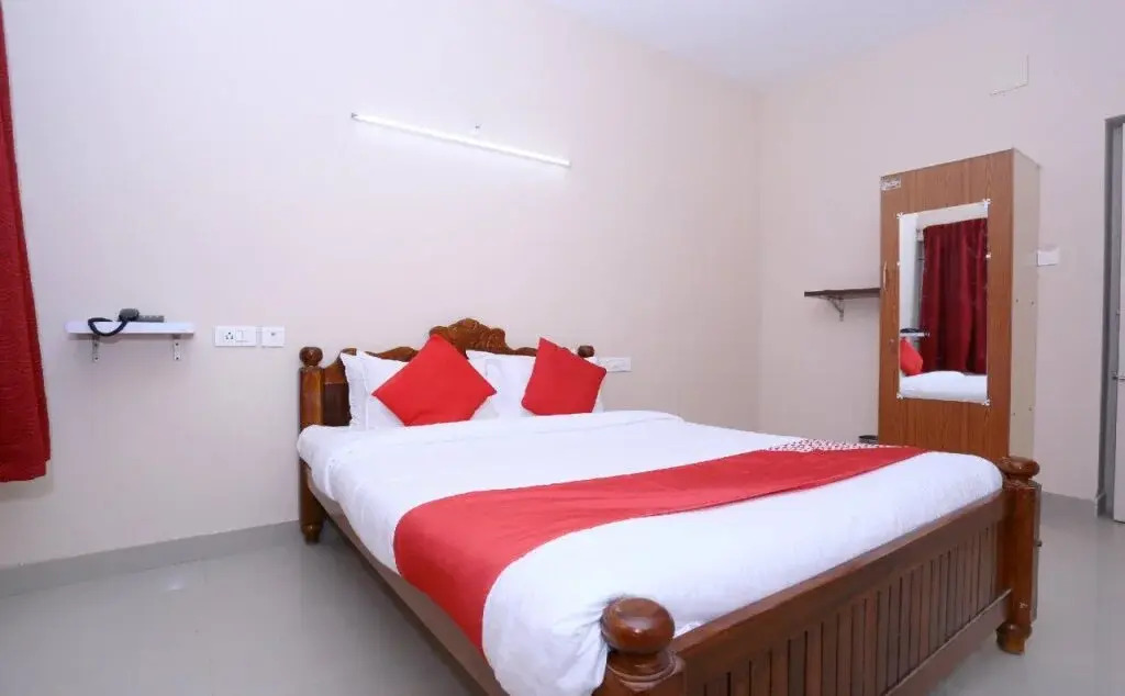 Viswa Towers By OYO Rooms