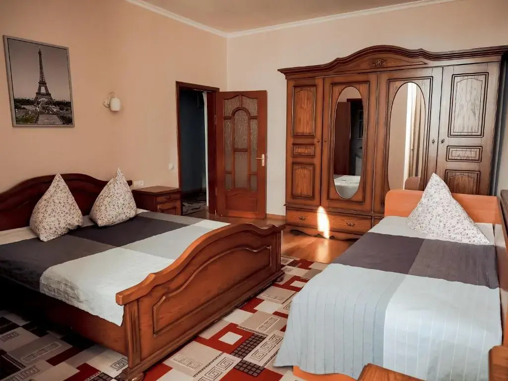 Guest House Shato