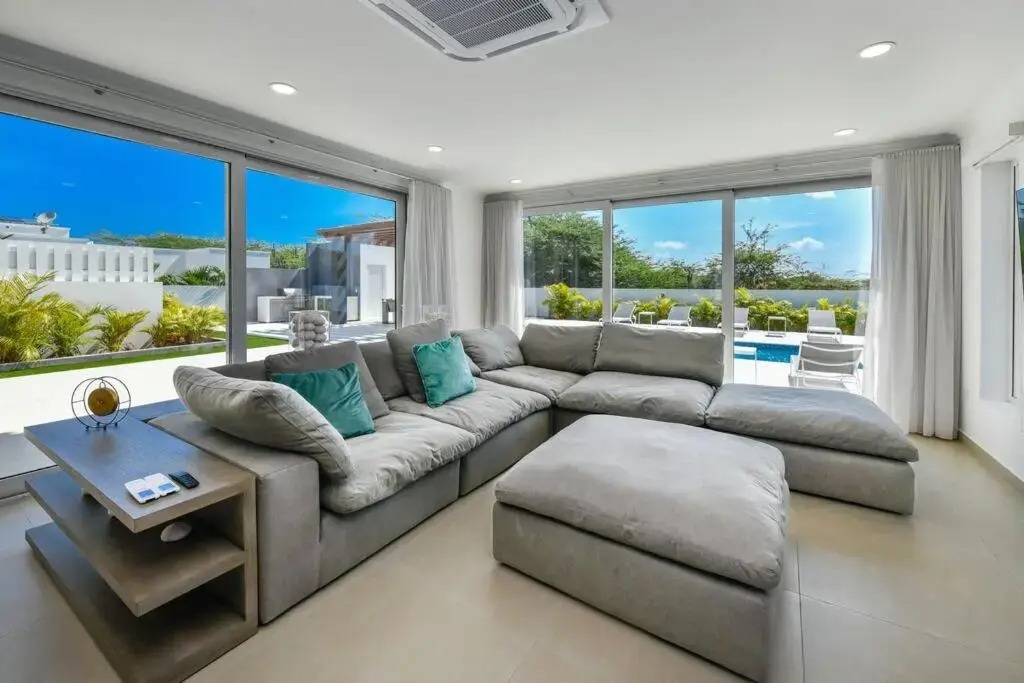 New 5BR 3BA Villa Biba Dushi 3-min EAGLE BEACH