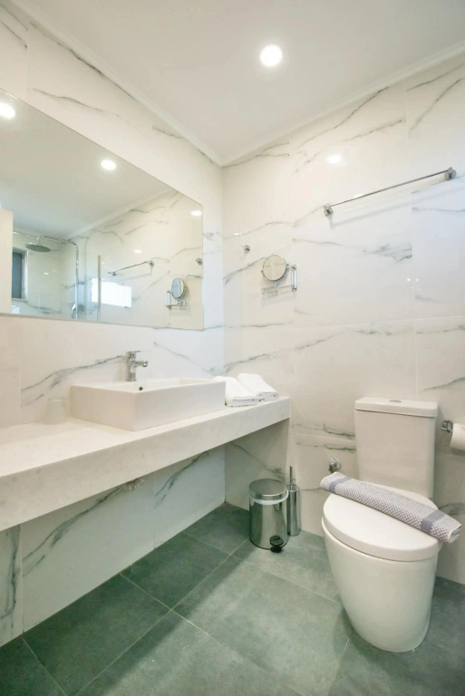 Selini Suites & Waterpark