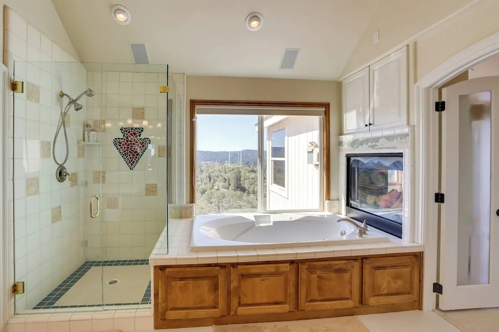 Lake Arrowhead Home w/ 3 Decks & Stunning Views