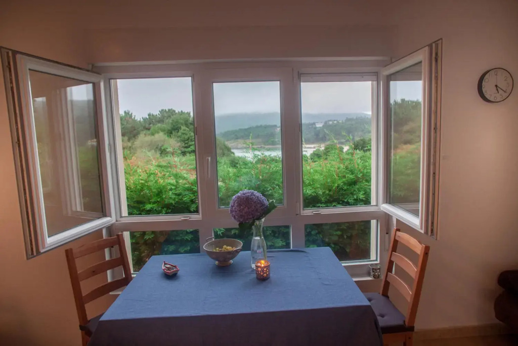 Beautiful holiday house in Galicia next to the "Camino de Santiago" and next to the beach