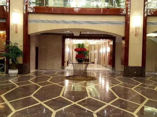 Four Seasons Goldensun Hotel
