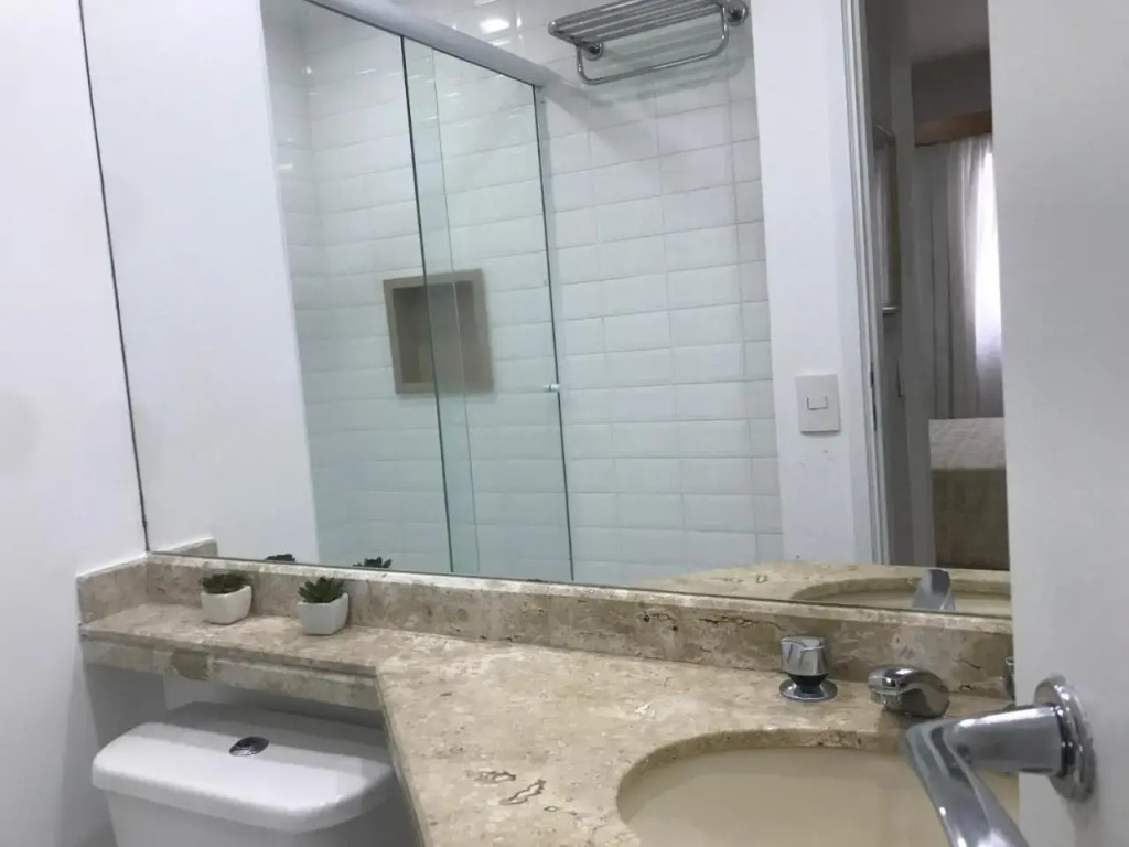 Flat Rua Bela Cintra 1356
