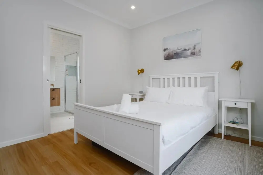 Exquisitely Spacious 3-Bed Home