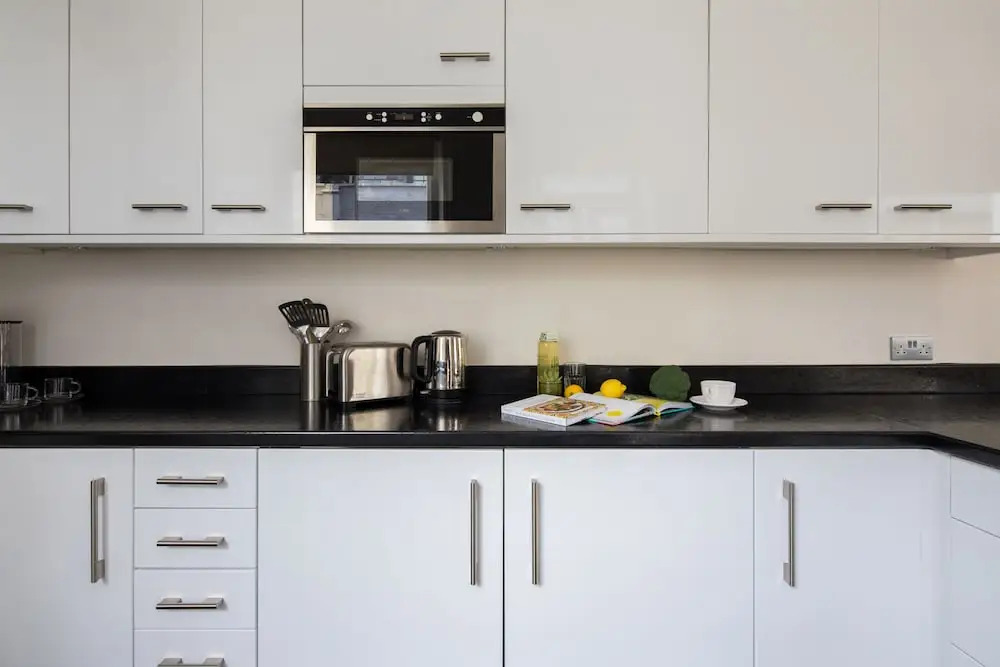 Cornwall Gardens by Lime Street