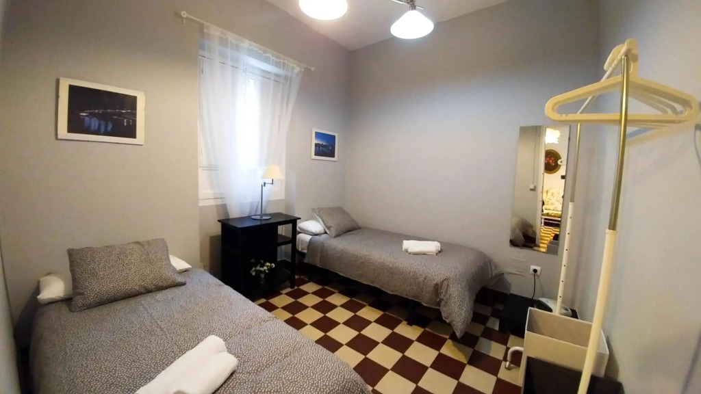 Apartamento Plaza de Doña Elvira 8