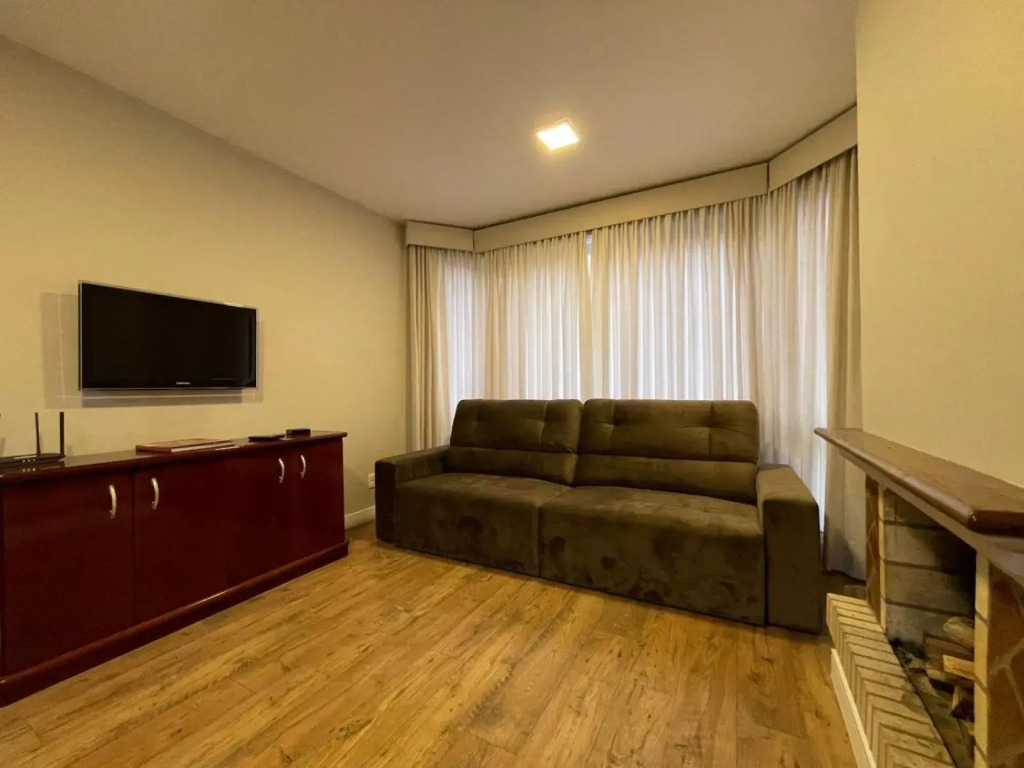 Apartamento a 100m da Rua Coberta