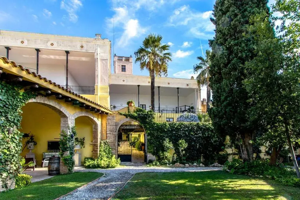 Catalunya Casas Impressive and Idyllic mansion for up to 40 people
