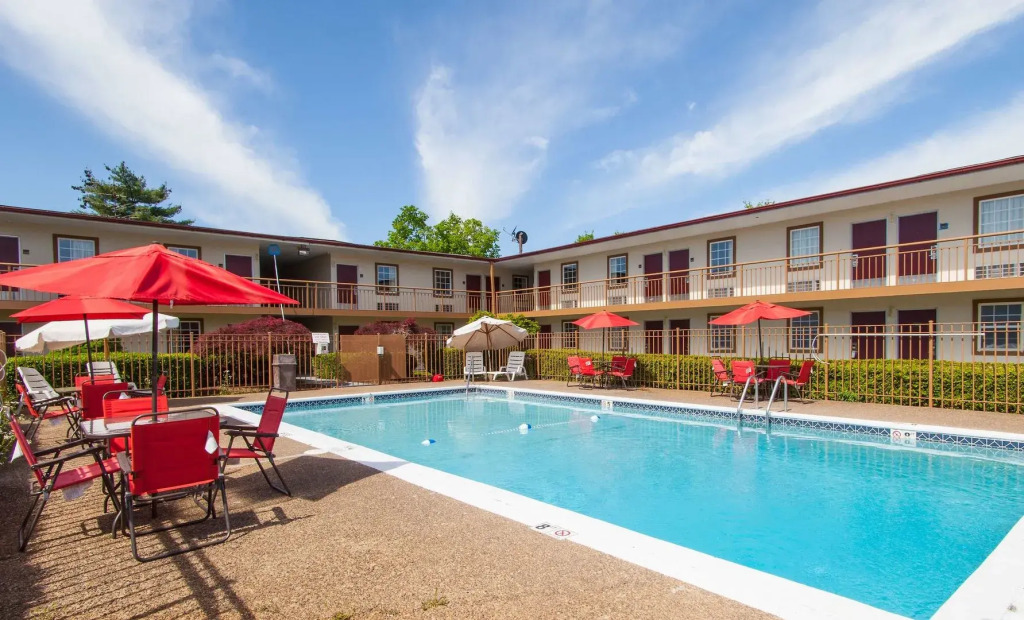 Red Roof Inn Knoxville North - Merchants Drive